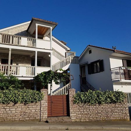 Apartments Milicic Herceg Novi Exterior photo